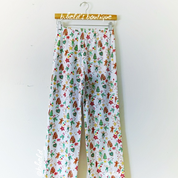 Roller Rabbit Gingerbread Party Long Sleeve Polo Pajamas in Multi Size XS NWT - Picture 10 of 15